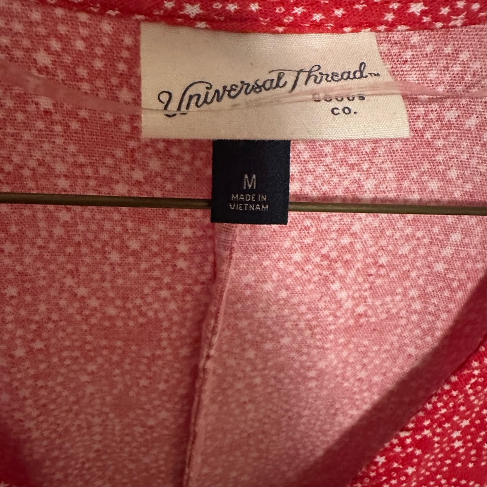 Universal Thread Red Patterned Top - Picture 2 of 2